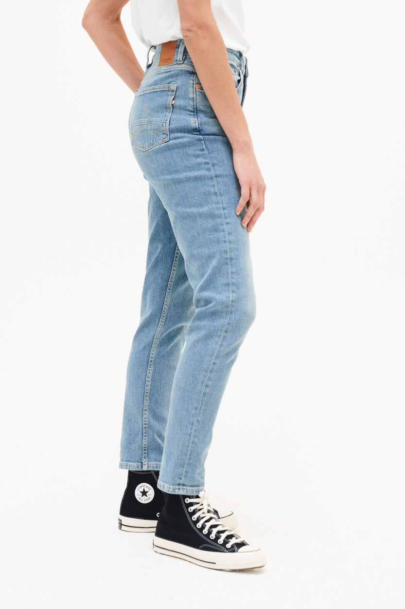jeans nora, loose tapered, faded blue, damen - kuyichi
